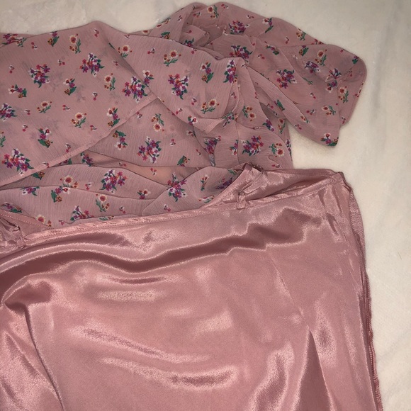 J. Crew Floral Ruched Sleeve Blouse NWT - Picture 7 of 7